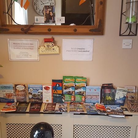 Creedons Traditional Irish Welcome Inn B&B คอร์ก ภายนอก รูปภาพ